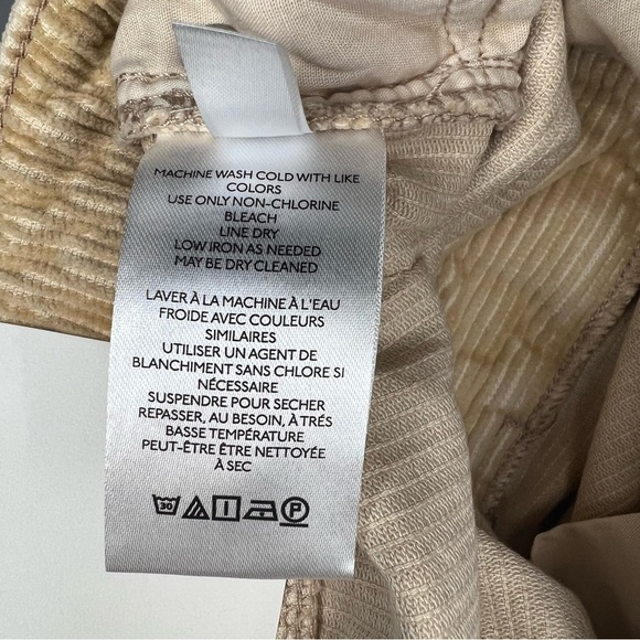 NWT BDG corduroy mom jeans - Picture 13 of 16